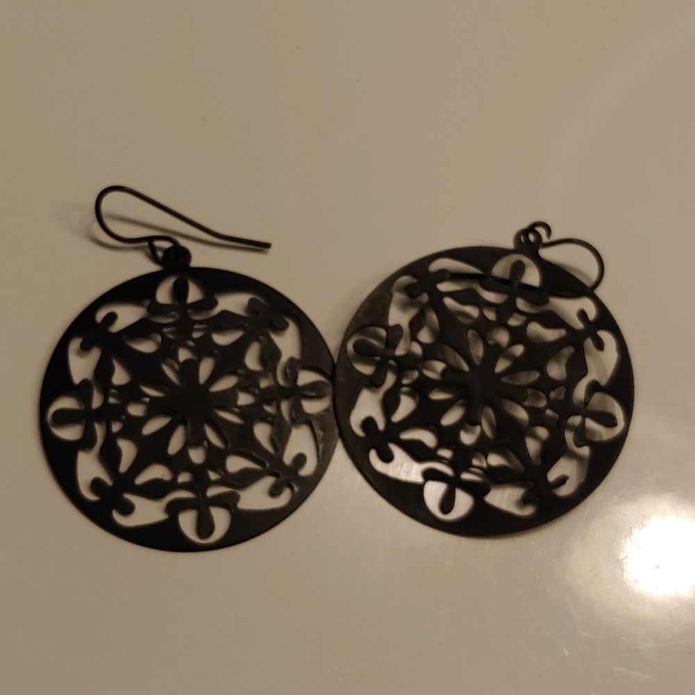 Black Hoops